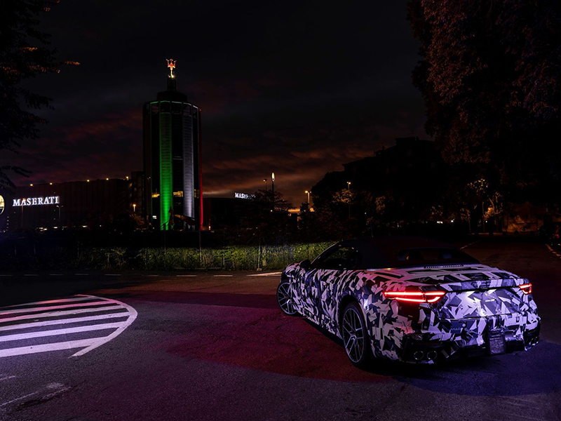 مازيراتي تكشف عن صور النموذج الأولي لسيارة جران كابريو الجديدة